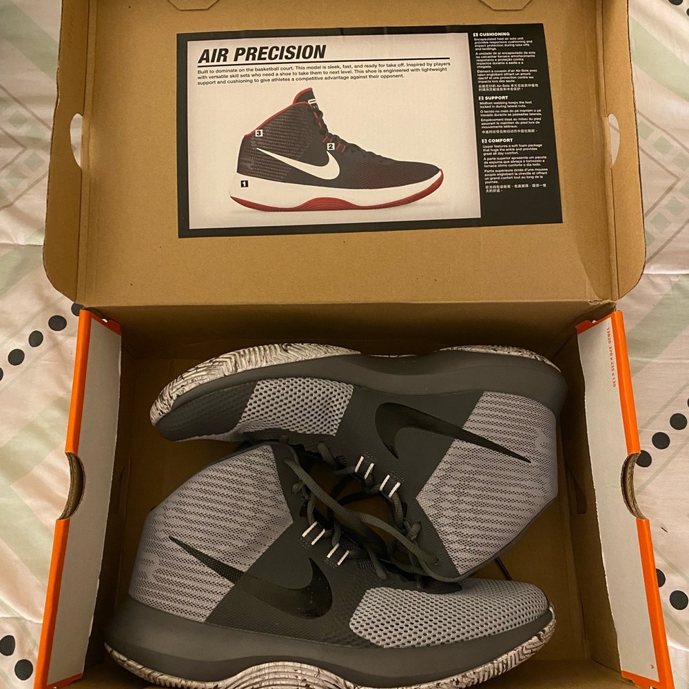 Nike Air Provision Sneakers